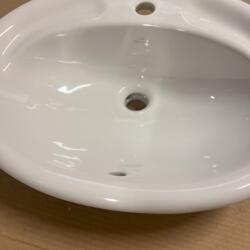 Villeroy & Boch nedfellbar porselensvask - Bilde 3